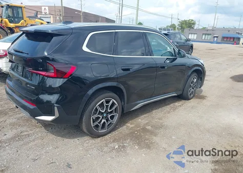 2025 BMW X1 xDrive28I из США, поврежденный, VIN WBX73EF09S5133455